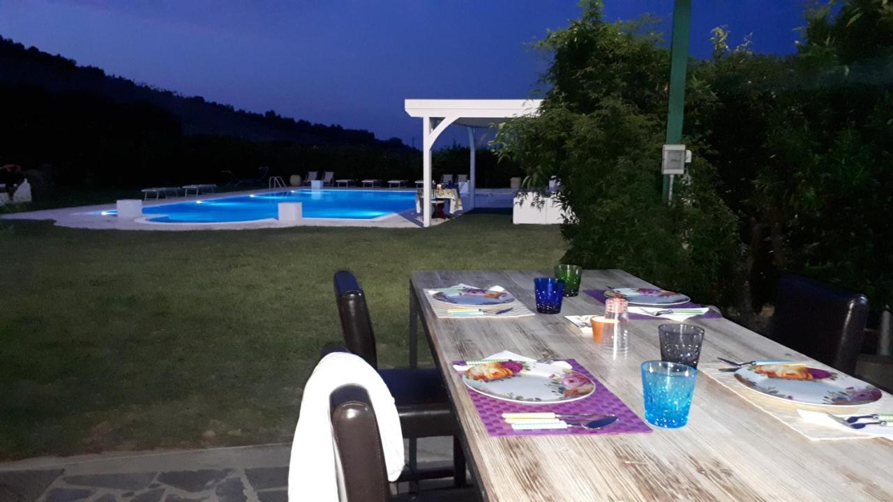 Agriturismo Trappeto Vecchio San Demetrio Corone Buitenkant foto