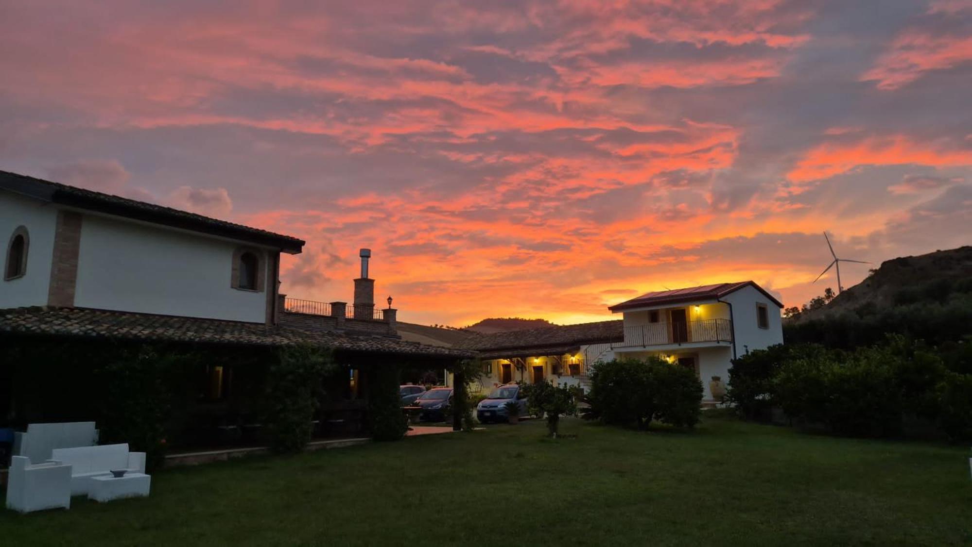 Agriturismo Trappeto Vecchio San Demetrio Corone Buitenkant foto